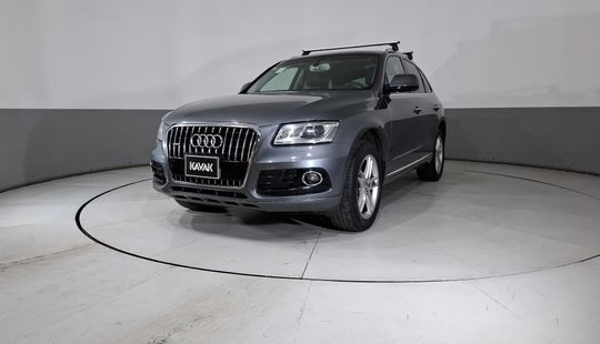2016 • 104,108 km • Automático