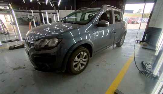 Renault • Sandero Stepway