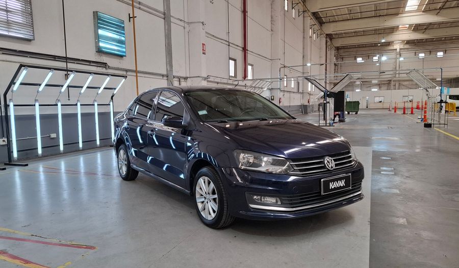 Volkswagen Polo 1.6 COMFORTLINE TIPTRONIC Sedan 2015