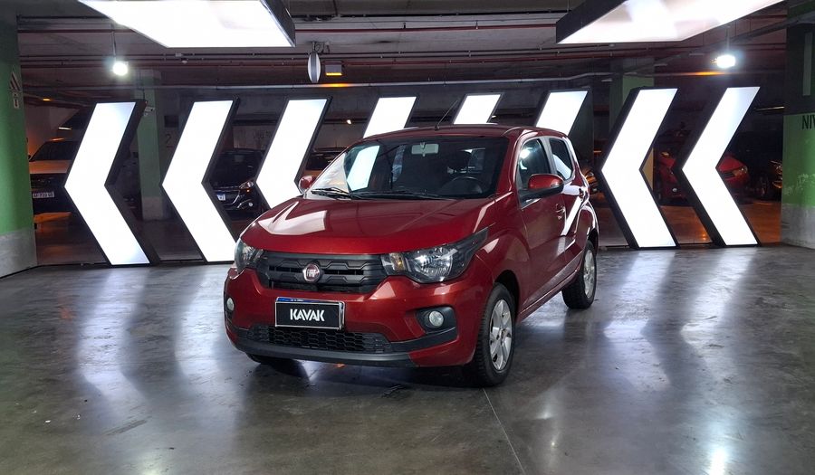 Fiat Mobi 1.0 EASY Hatchback 2017