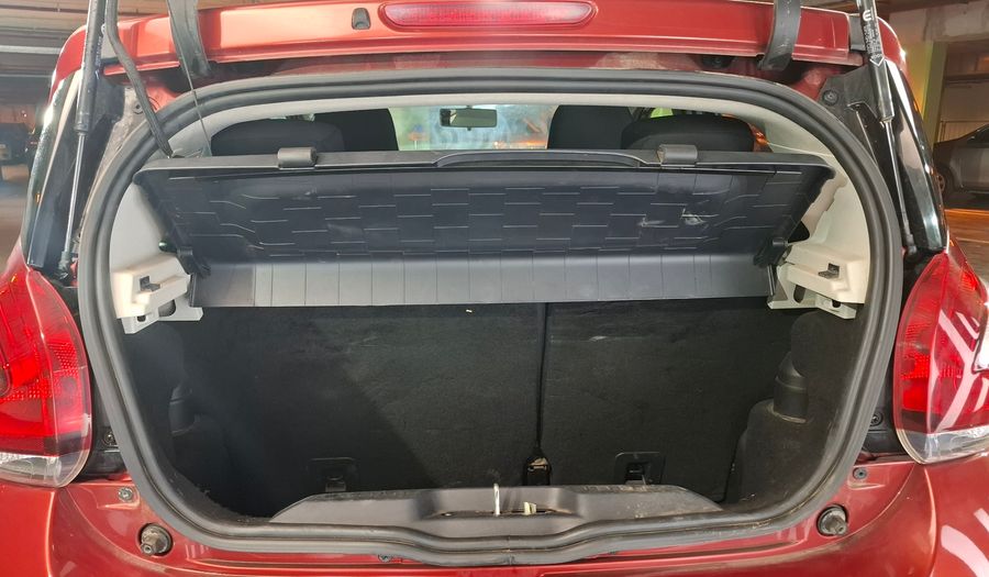 Fiat Mobi 1.0 EASY Hatchback 2017