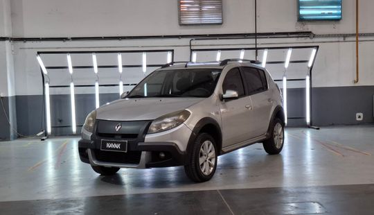 Renault • Sandero Stepway
