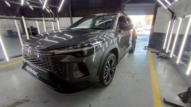 Toyota • Corolla Cross