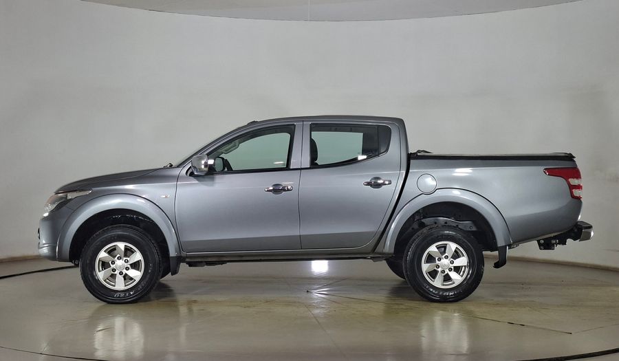 Mitsubishi L200 2.4 TD KATANA DC CR WF Pickup 2017