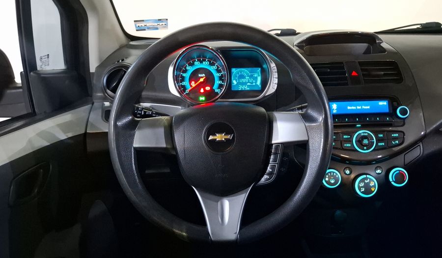 Chevrolet Spark 1.2 LTZ C MT Hatchback 2015