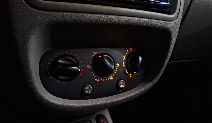 Renault Clio PACK PLUS Hatchback 2010