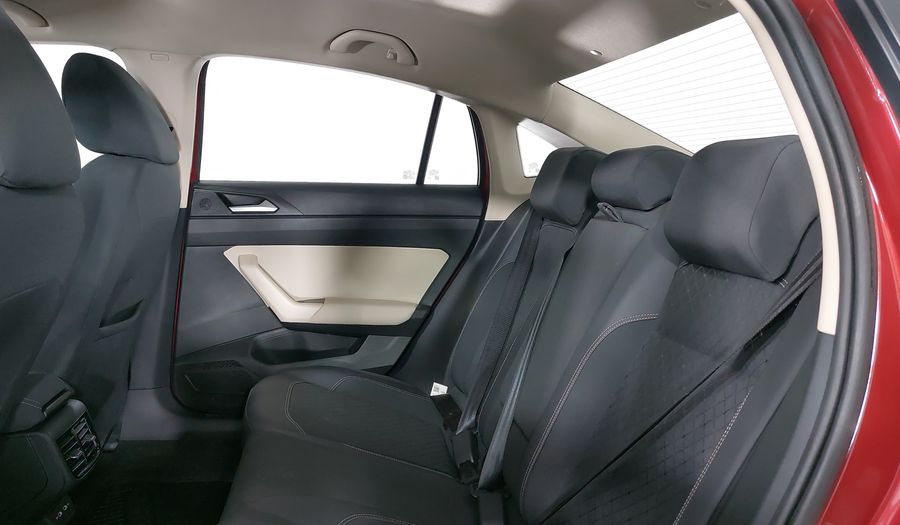 Volkswagen Virtus 1.6 COMFORTLINE AUTO Sedan 2023