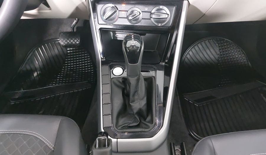 Volkswagen Virtus 1.6 COMFORTLINE AUTO Sedan 2023