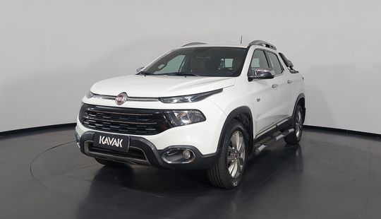 Fiat • Toro