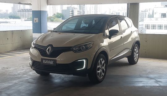 Renault • Captur