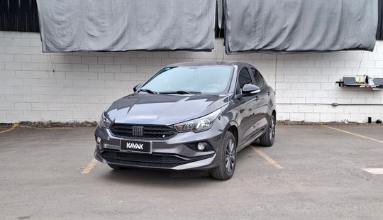 Fiat • Cronos