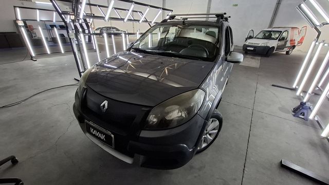 Renault • Sandero Stepway
