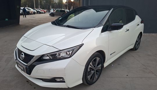 Nissan • Leaf