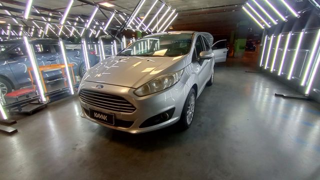 Ford • Fiesta Kinetic Design