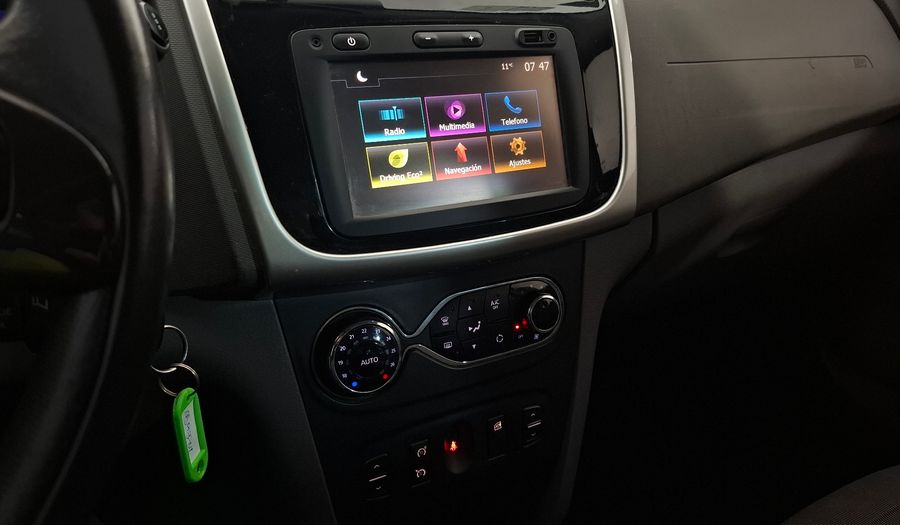 Renault Logan 1.6 PRIVILEGE Sedan 2017