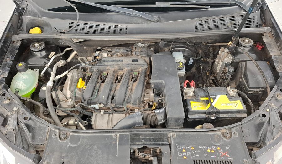 Renault Logan 1.6 PRIVILEGE Sedan 2017