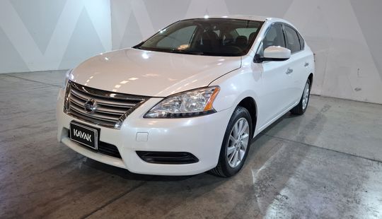 Nissan • Sentra