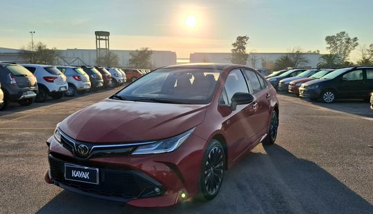 Toyota • Corolla