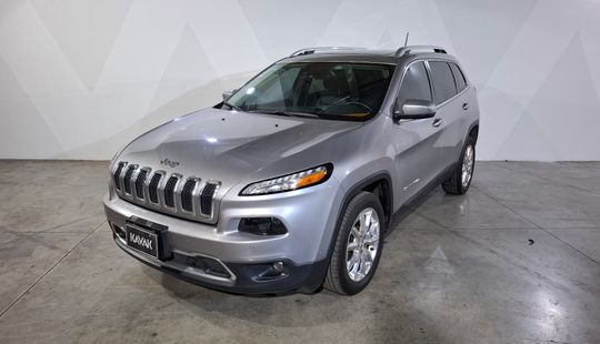 Jeep • Cherokee