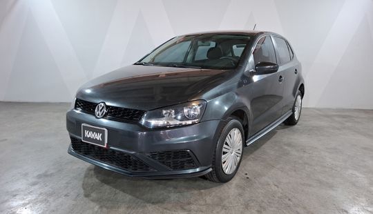 Volkswagen • Polo