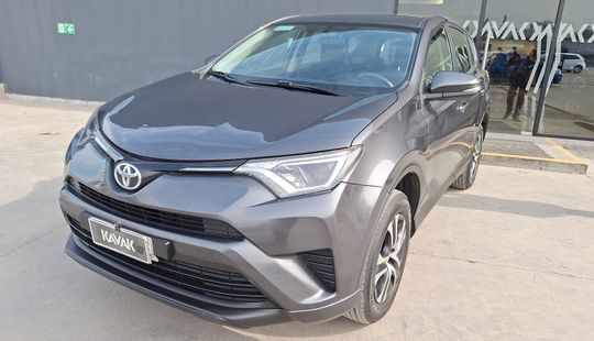 Toyota • RAV4
