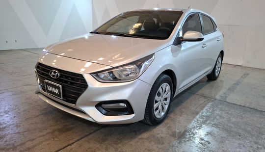 Hyundai • Accent