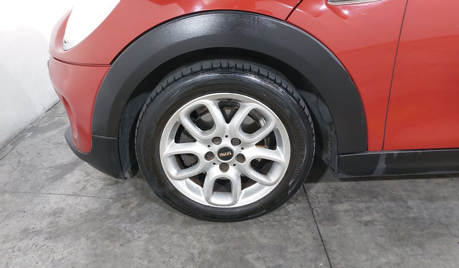 Mini Cooper 1.5 COOPER CHILI AT Hatchback 2015