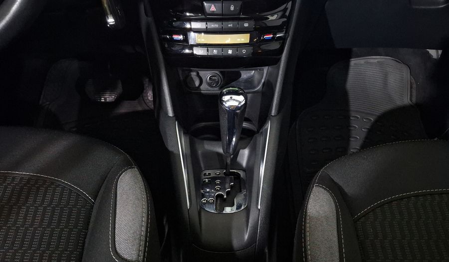 Peugeot 208 1.6 FELINE AT Hatchback 2017