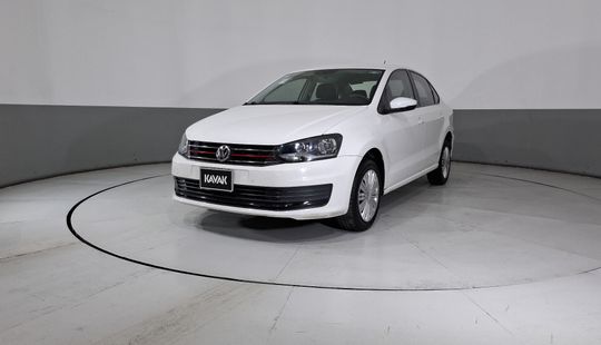 Volkswagen • Vento
