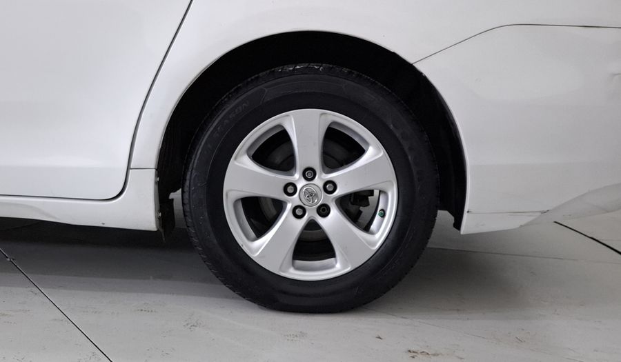 Toyota Sienna 3.5 LE AT Minivan 2014