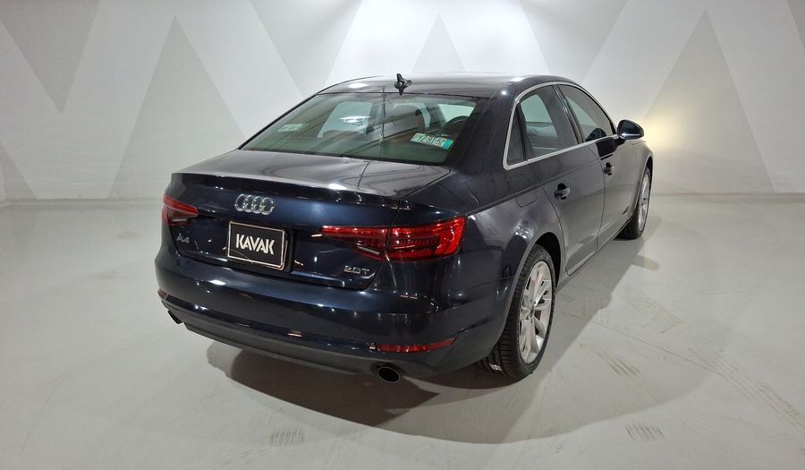 Audi A4 2.0 TFSI SELECT S-TRONIC Sedan 2017