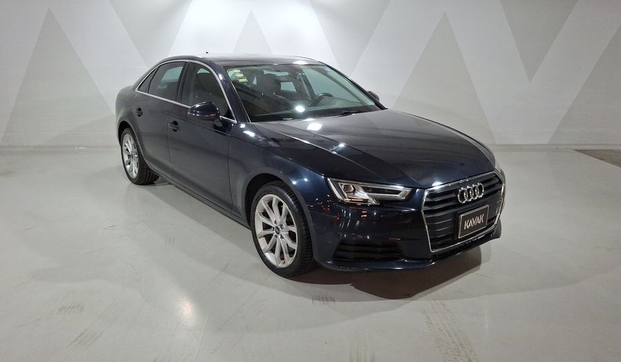 Audi A4 2.0 TFSI SELECT S-TRONIC Sedan 2017