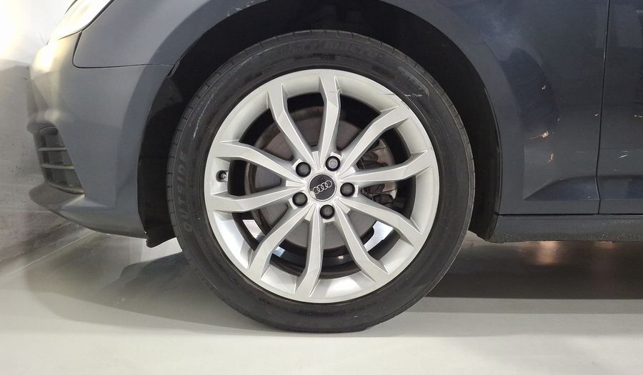 Audi A4 2.0 TFSI SELECT S-TRONIC Sedan 2017