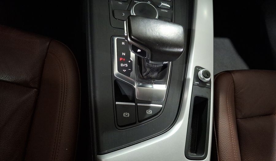 Audi A4 2.0 TFSI SELECT S-TRONIC Sedan 2017