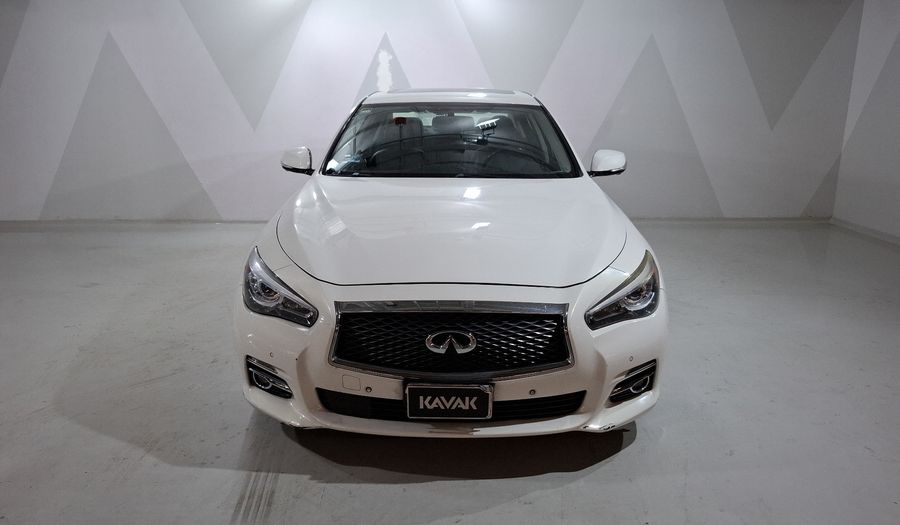 Infiniti Q50 3.7 SEDUCTION AT Sedan 2017