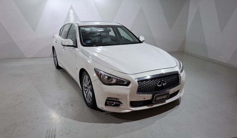 Infiniti Q50 3.7 SEDUCTION AT Sedan 2017