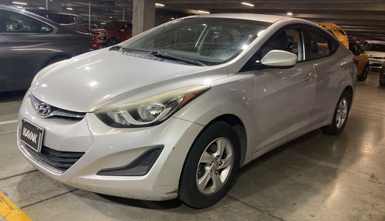 Hyundai • Elantra