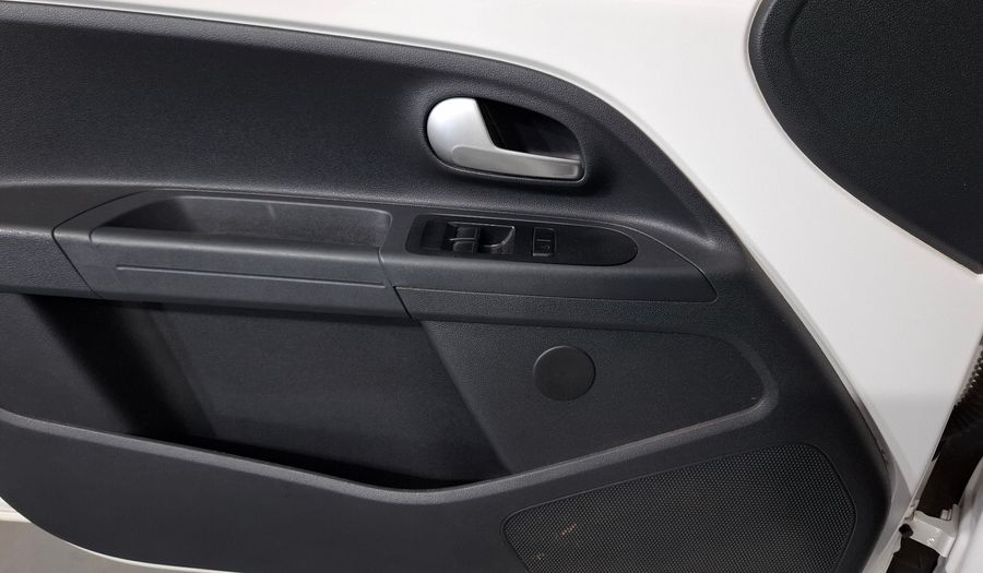 Volkswagen Up 1.0 MOVE UP Hatchback 2017