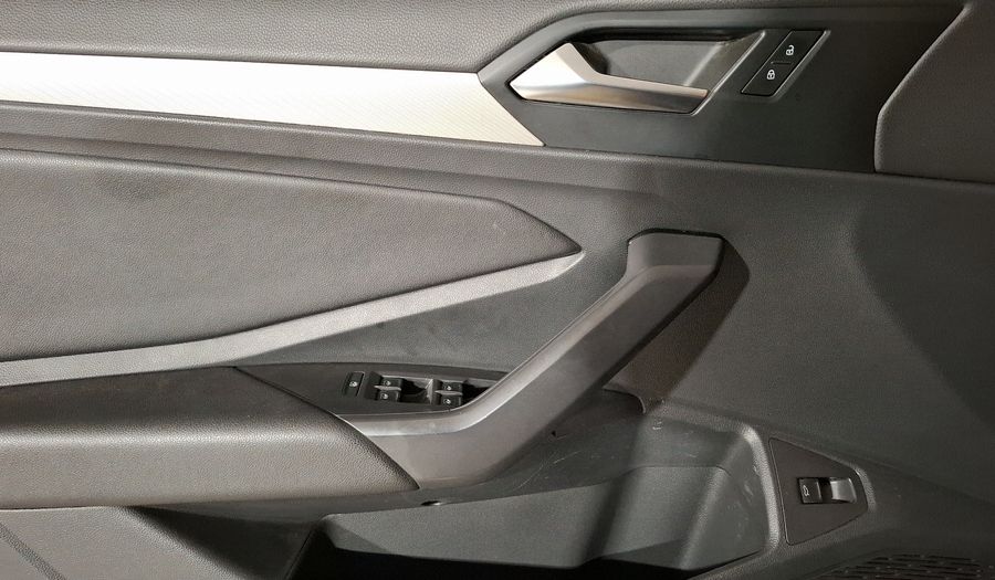Volkswagen Jetta 1.4 TRENDLINE AUTO Sedan 2020