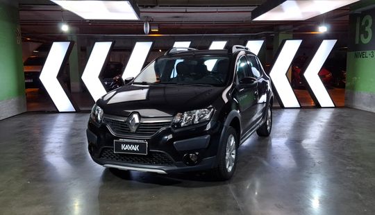 Renault • Sandero Stepway