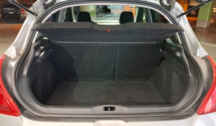Peugeot 308 1.6 ALLURE NAV MT Hatchback 2015