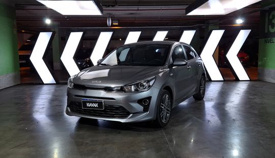 Kia • Rio