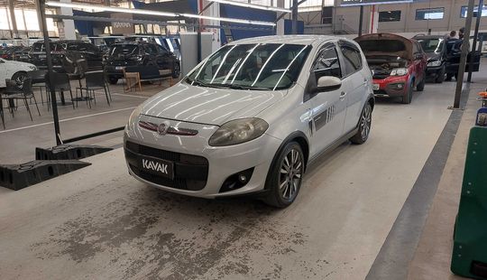Fiat • Palio