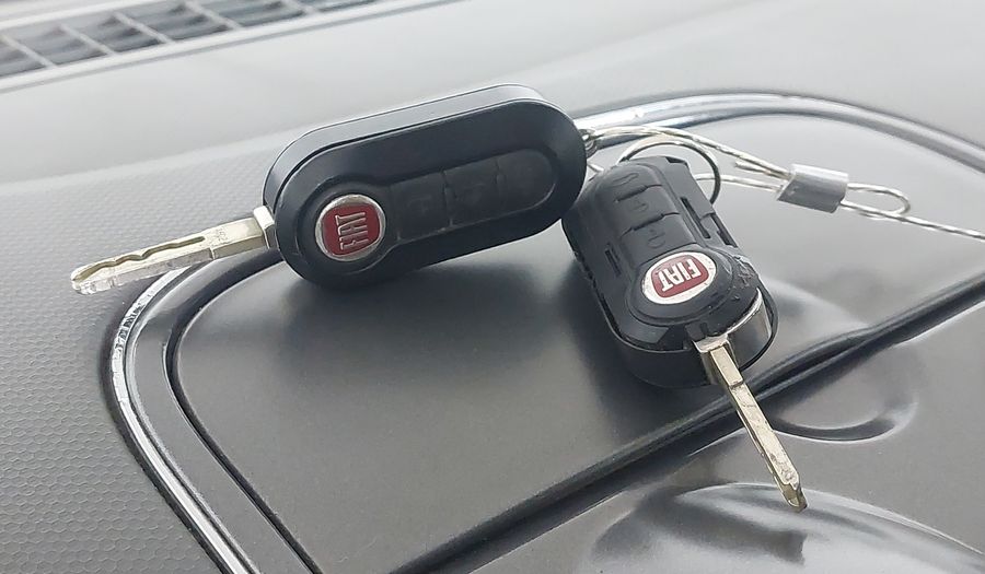 Fiat Palio MPI SPORTING Hatchback 2013