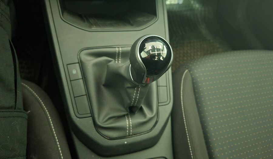 Seat Ibiza 1.6 110 HP STYLE Hatchback 2024