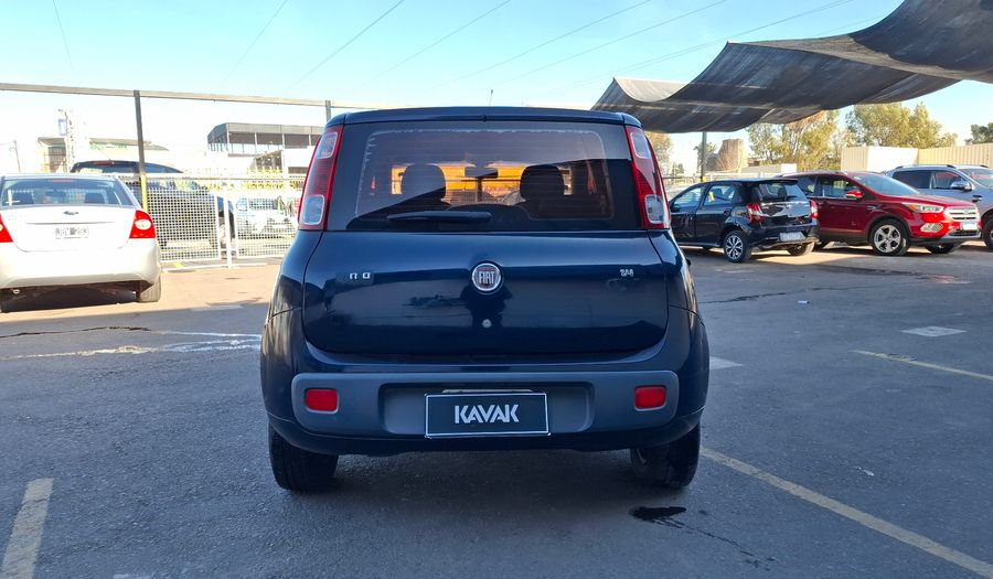 Fiat Uno 1.4 8V ATTRACTIVE 5P Hatchback 2013