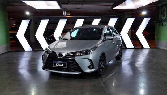Toyota • Yaris
