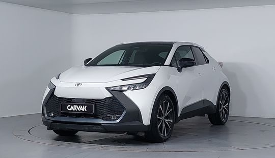 Toyota • C-HR