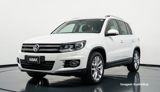 Volkswagen • Tiguan