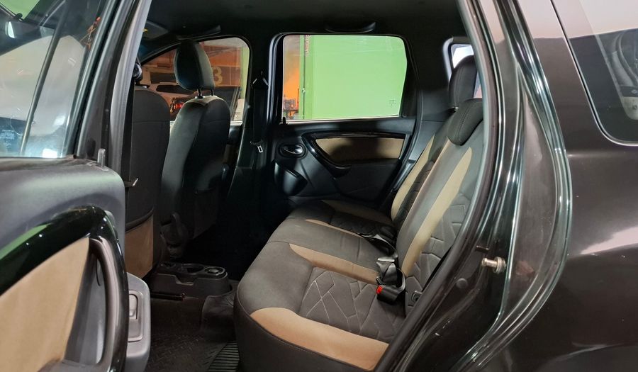 Renault Duster 2.0 PRIVILEGE 4WD Suv 2017